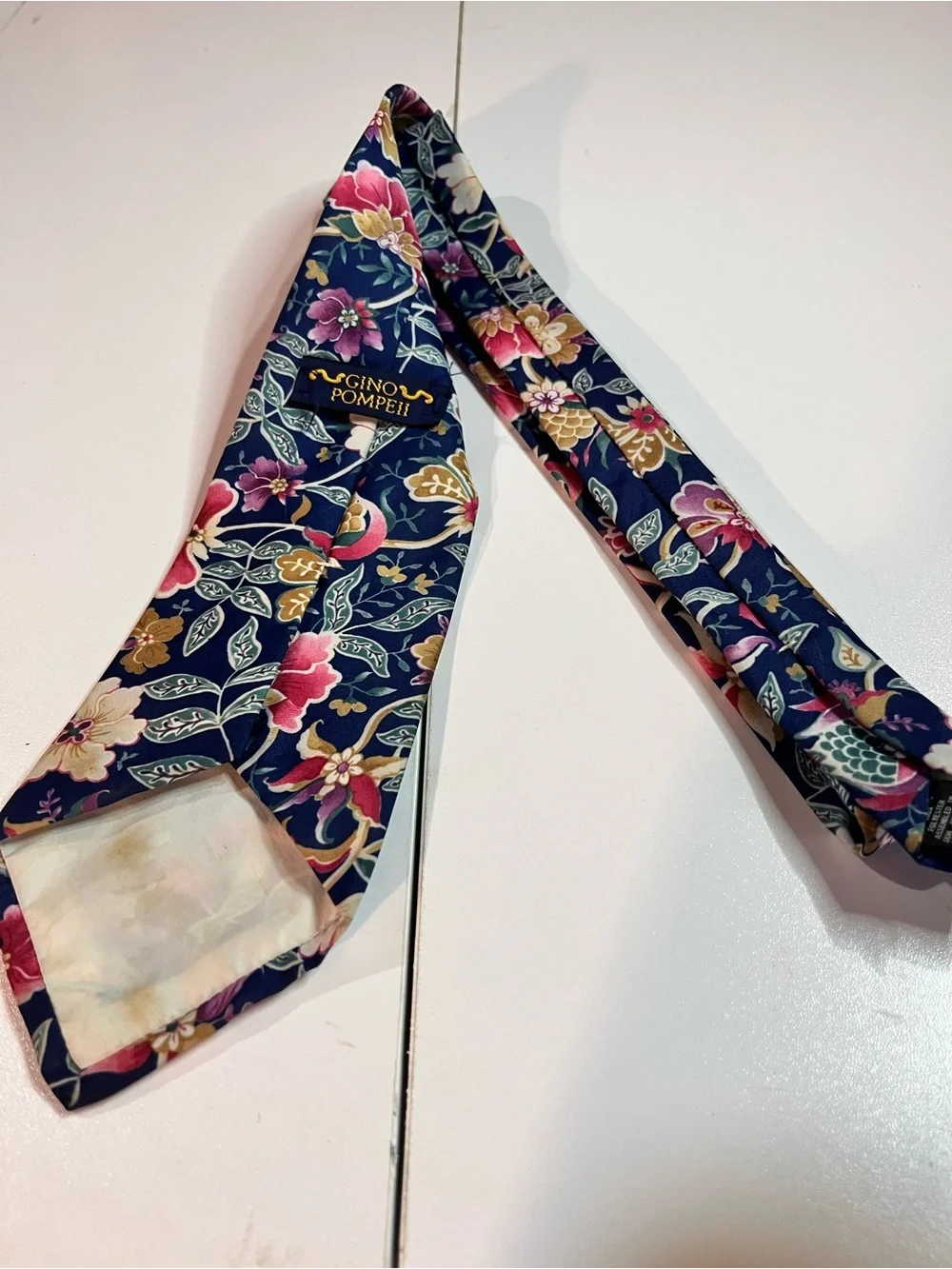 Men's Gino Pompell Navy Floral Silk Tie - Elegant Floral Pattern